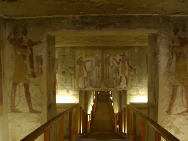 History of Ancient Egyptian Tombs